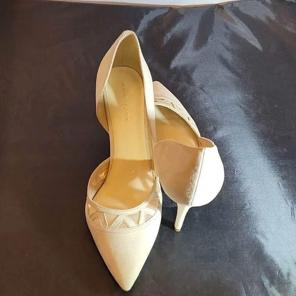 BRAND NEW MARC FISHER D'ORSAY LOW HEEL WOMEN'S PUMP